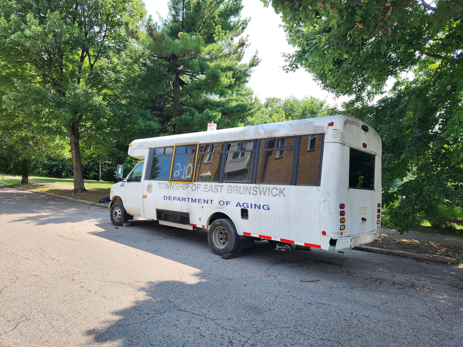Photographic documentation of the work as submitted to the city's 311 record.