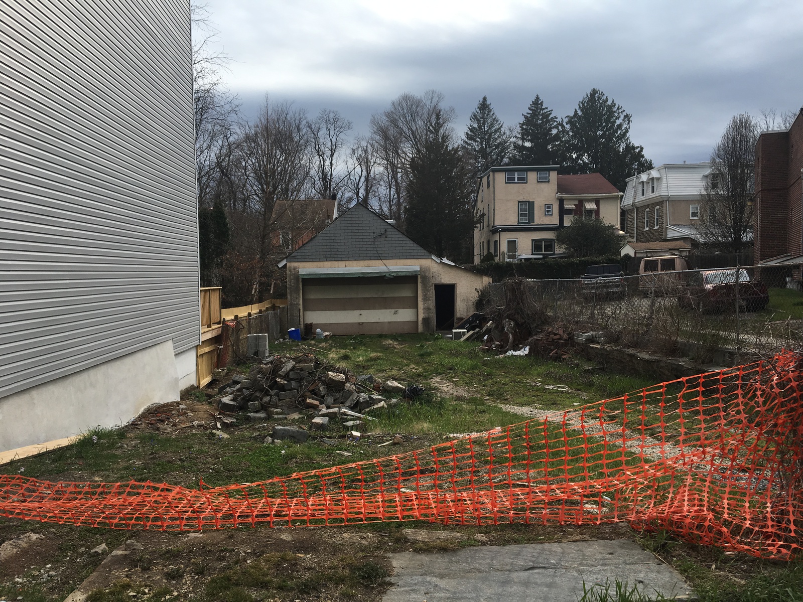 Photographic documentation of the work as submitted to the city's 311 record.