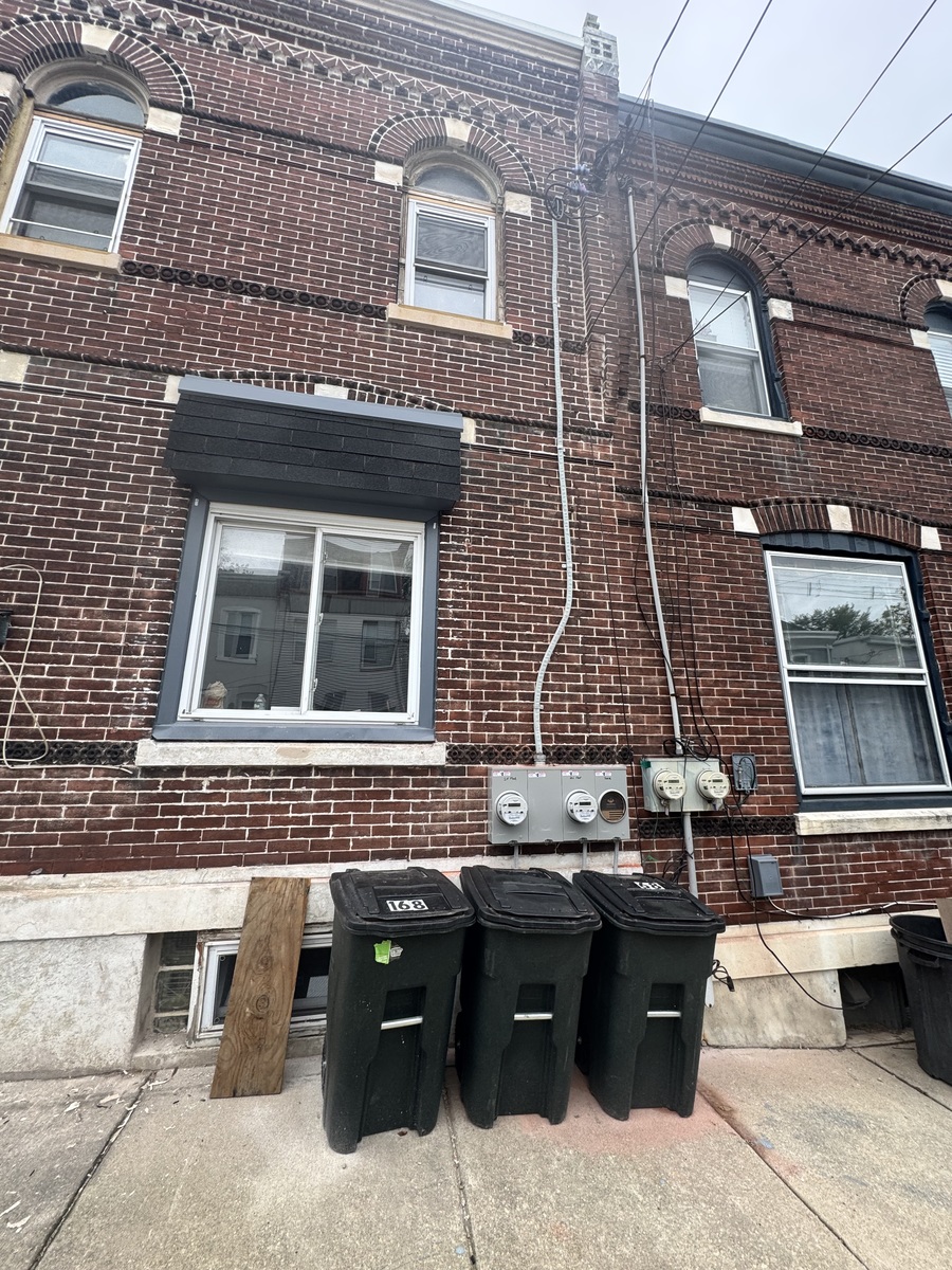 Photographic documentation of the work as submitted to the city's 311 record.