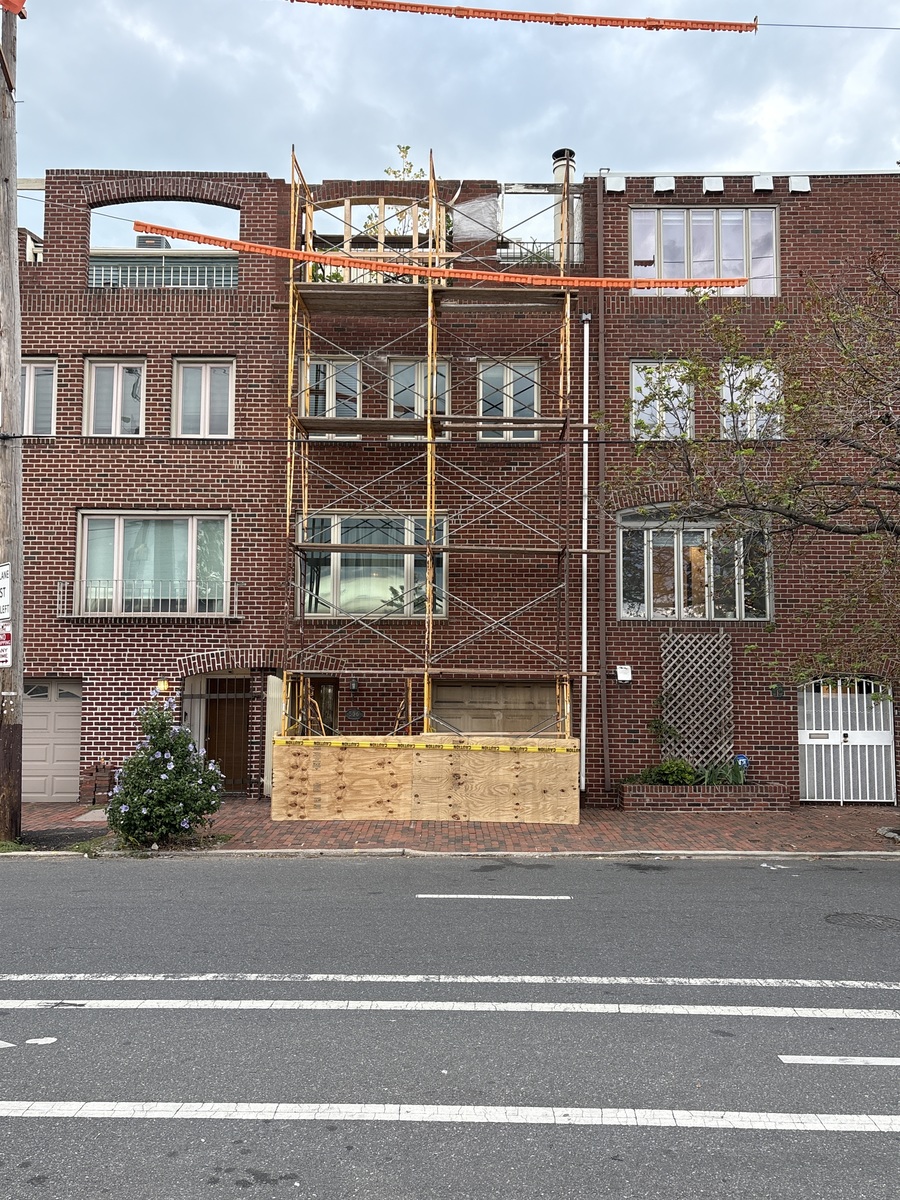 Photographic documentation of the work as submitted to the city's 311 record.
